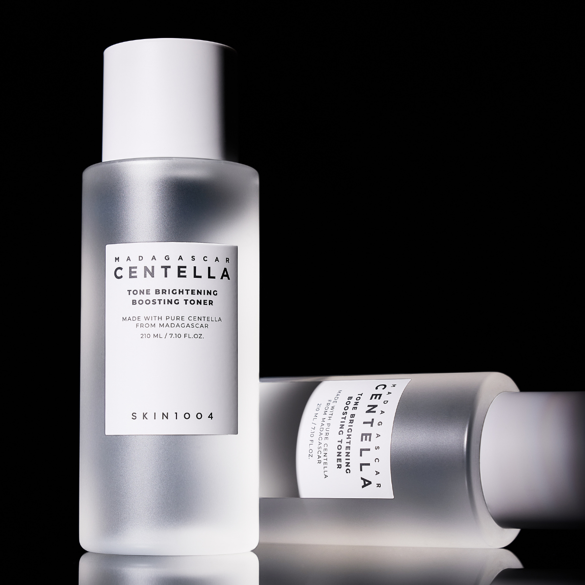 SKIN1004 <br> TÓNICO <br> MADAGASCAR CENTELLA TONE <br> BRIGHTENING BOOSTING TONER - Imagen 3